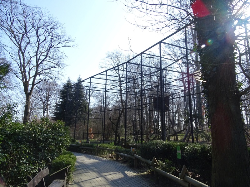 Krakow Zoo 04/2019: Bird of prey enclosures