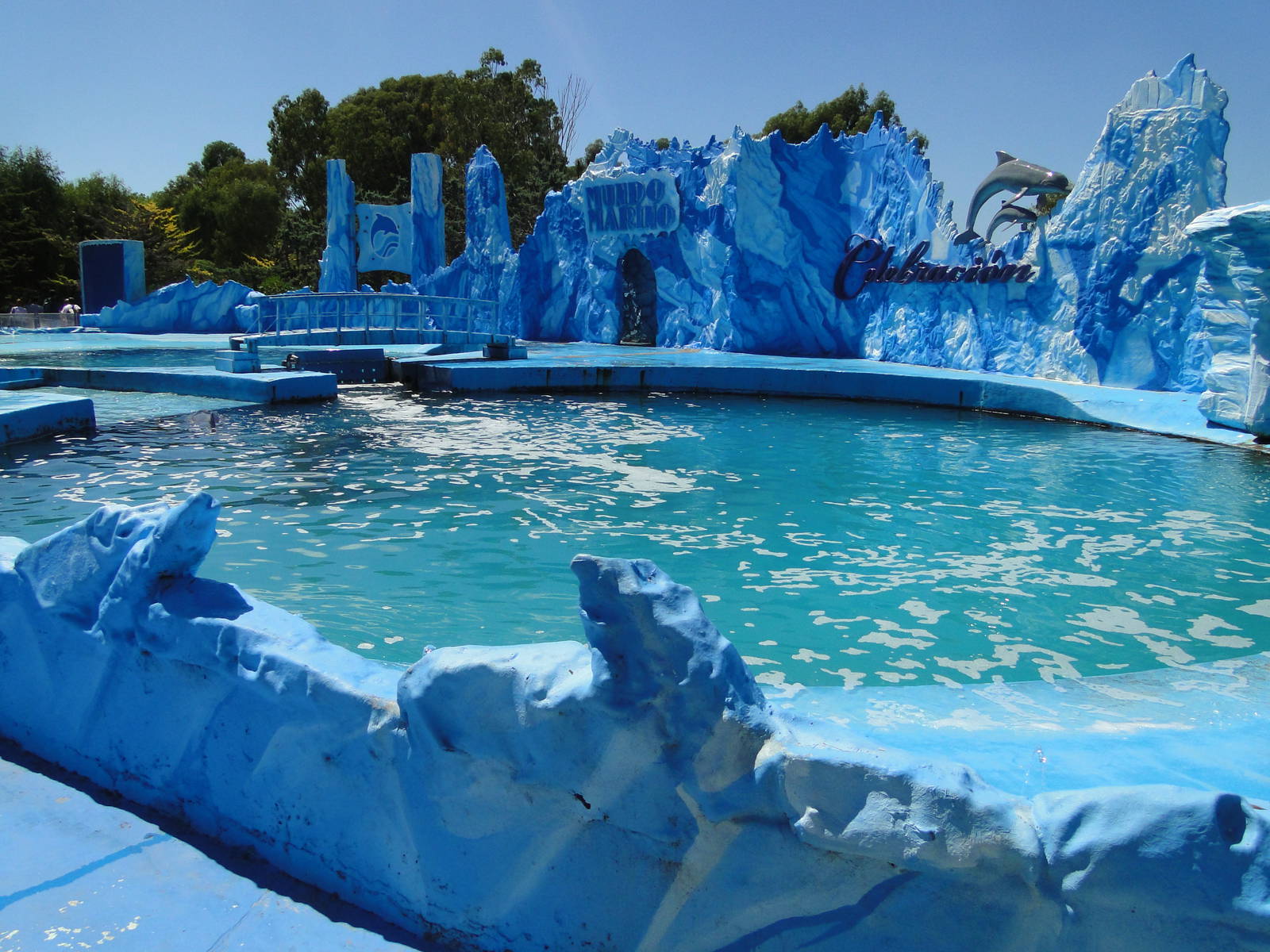 Kshamenk holding pool