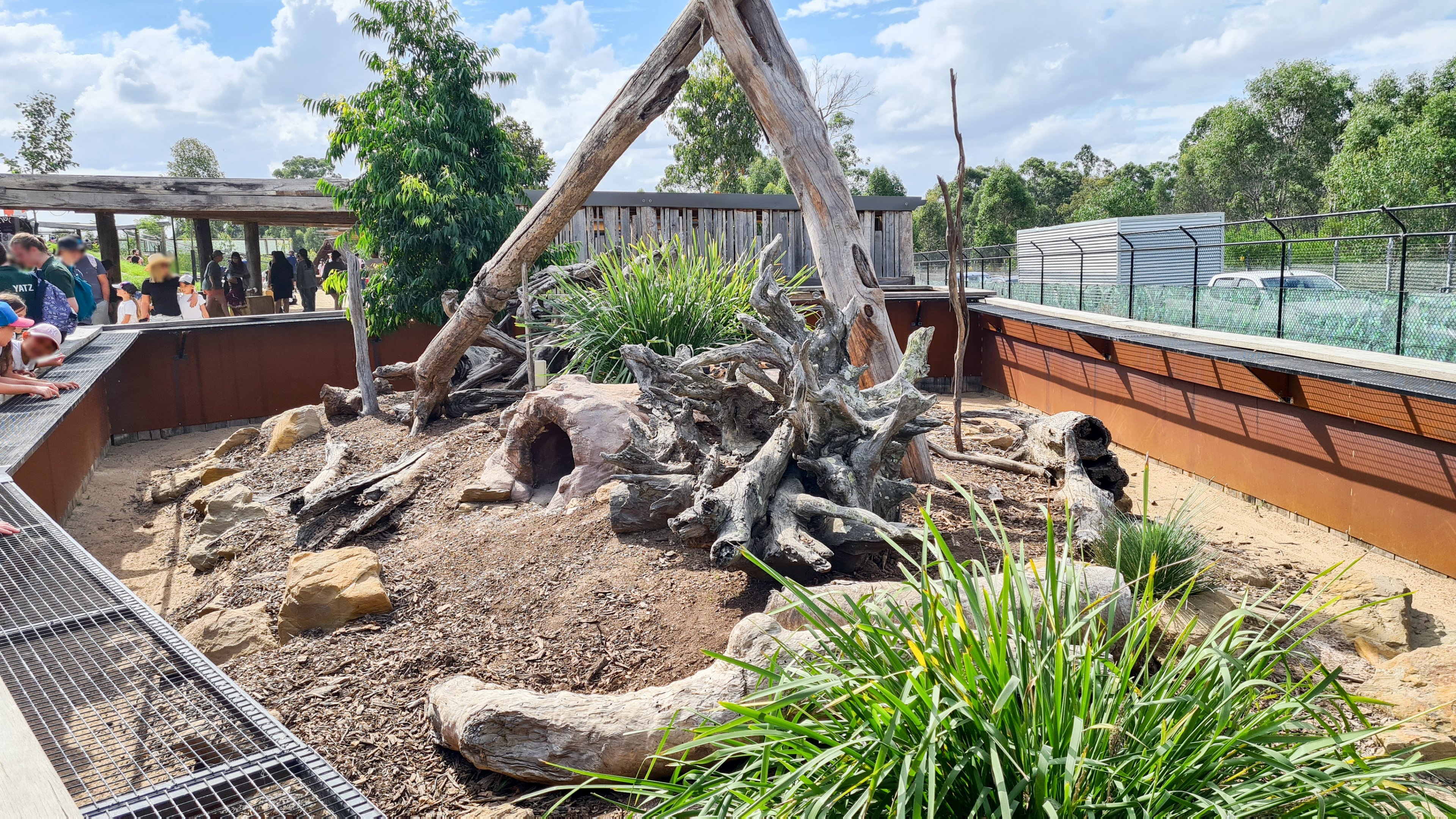 Lace monitor enclosure
