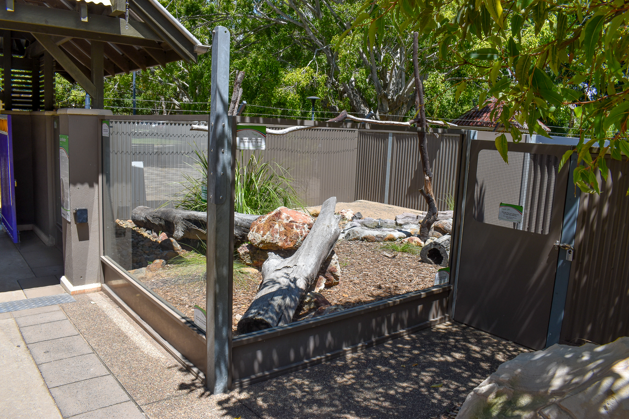 Lace Monitor Enclosure