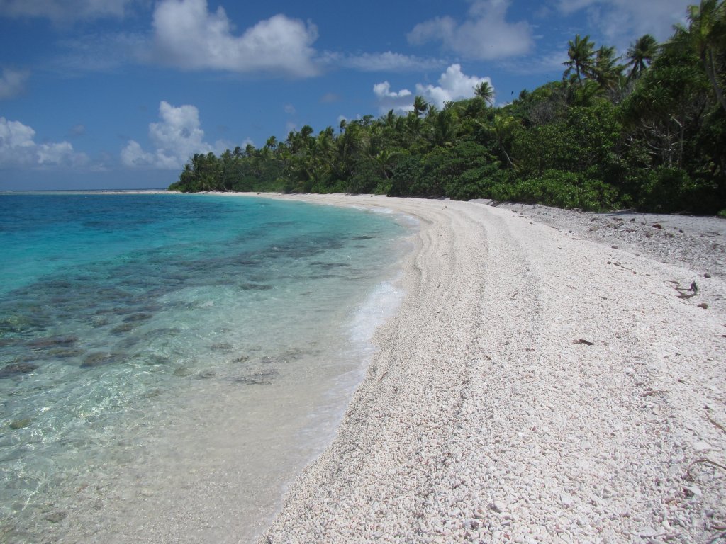 Lagoon beach on Te Fakanava Island
