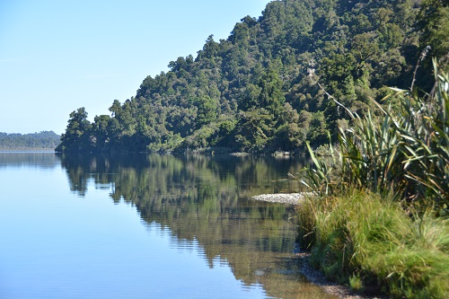 Lake Moeraki
