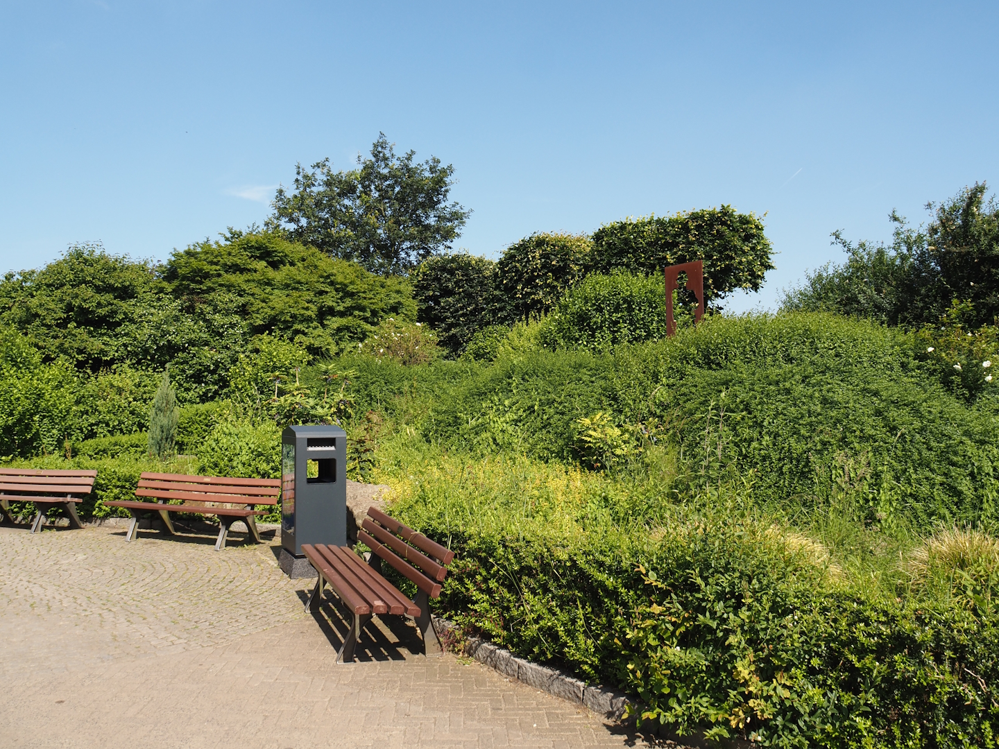 Landscaping on bridge over railway and highway connecting the two parts of the zoo, 2024-06-08