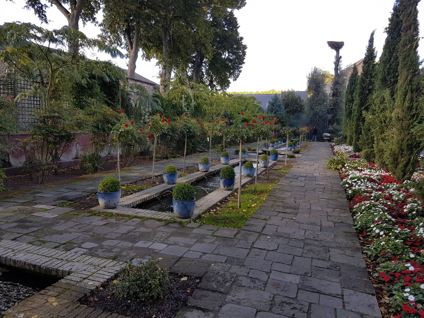 Lane near the entrance