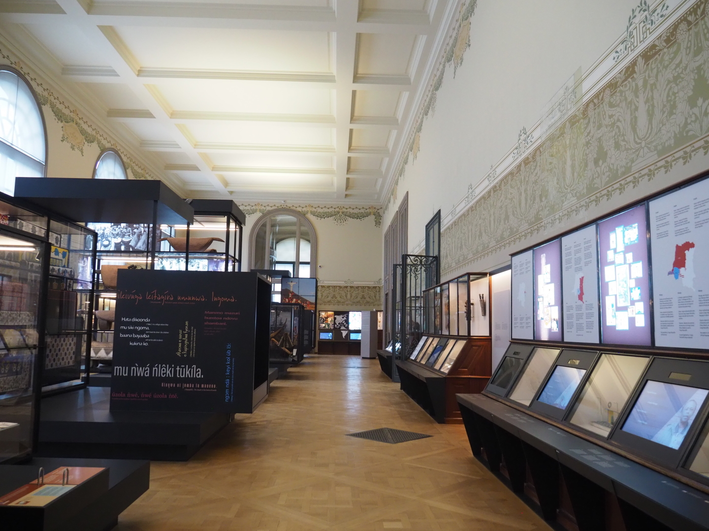 Languages and music hall, 2021-10-20