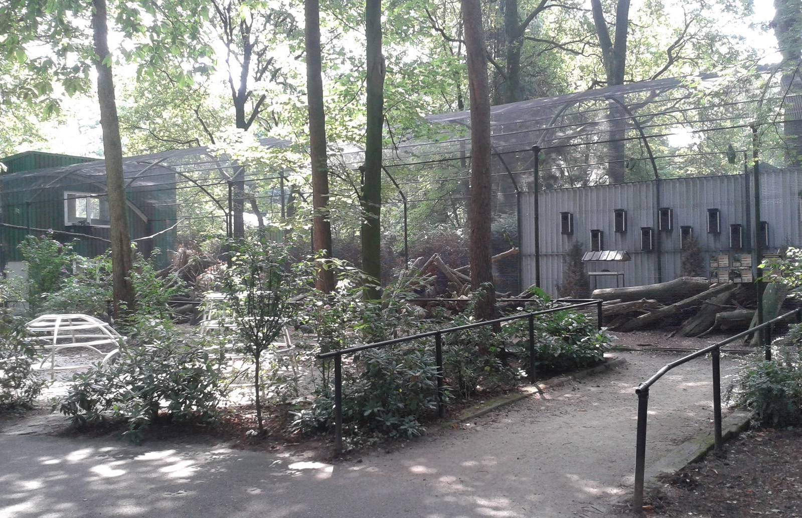 Large aviary
