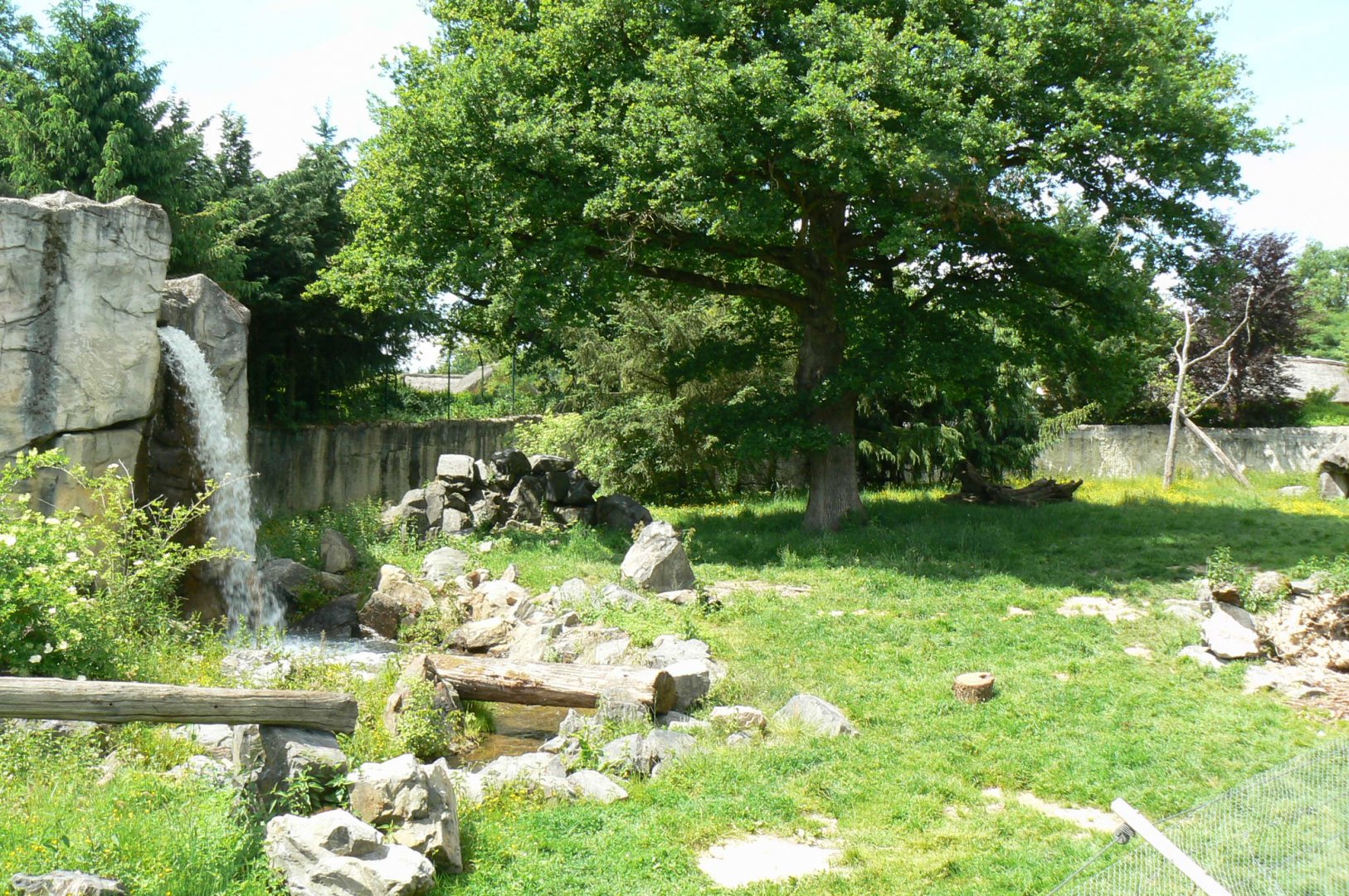 Le Pal - Brown bears enclosure