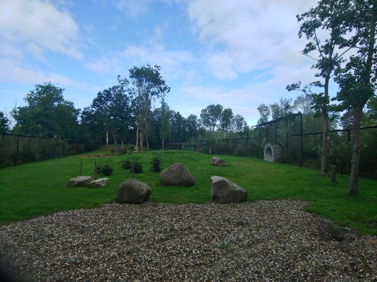 Left Polar bear enclosure