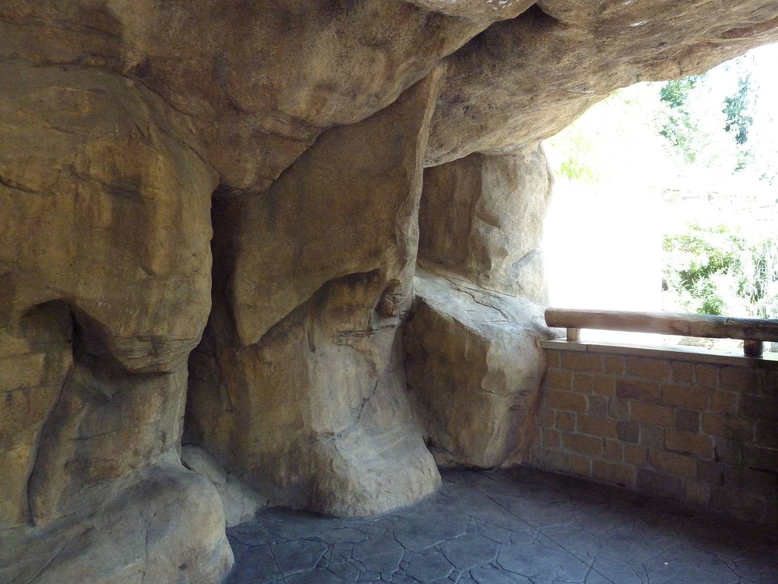 Legends Of The Wild - Waterfall Walkway