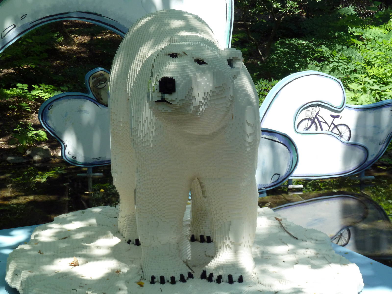 LEGO Display - Polar Bear