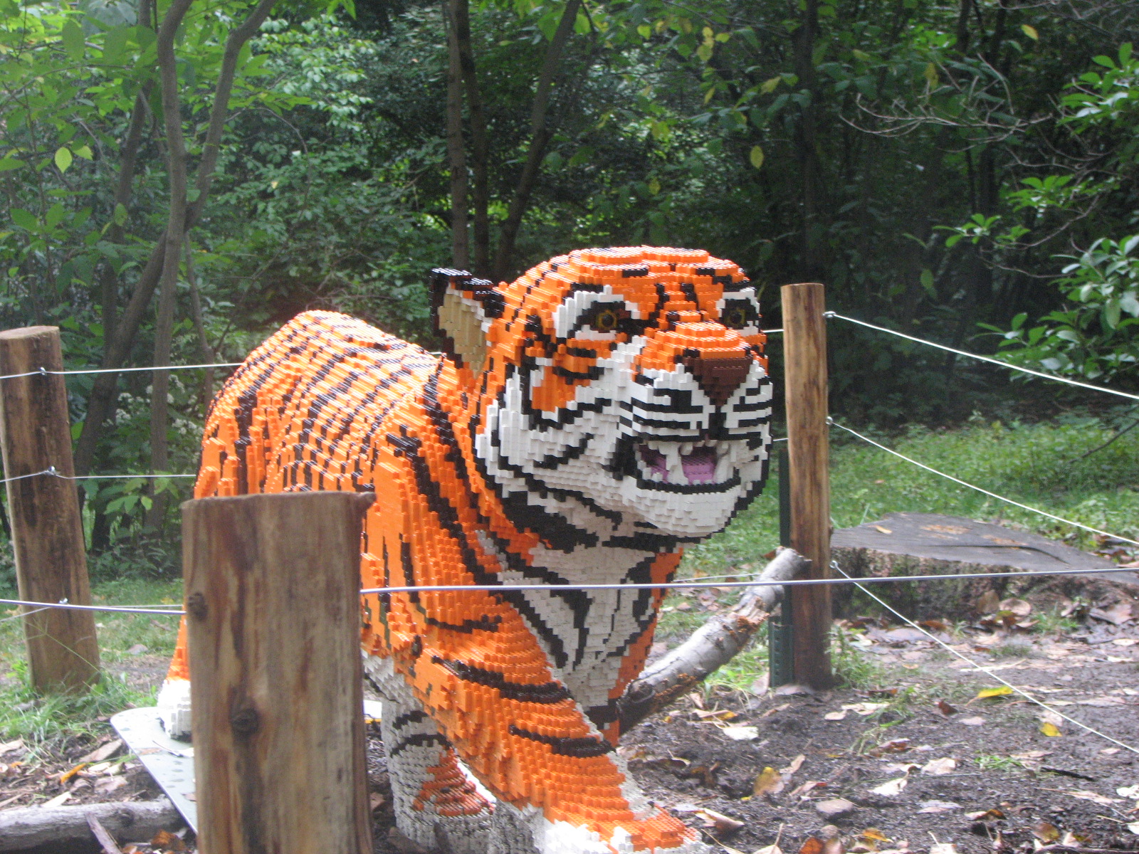 Lego Tiger 2011