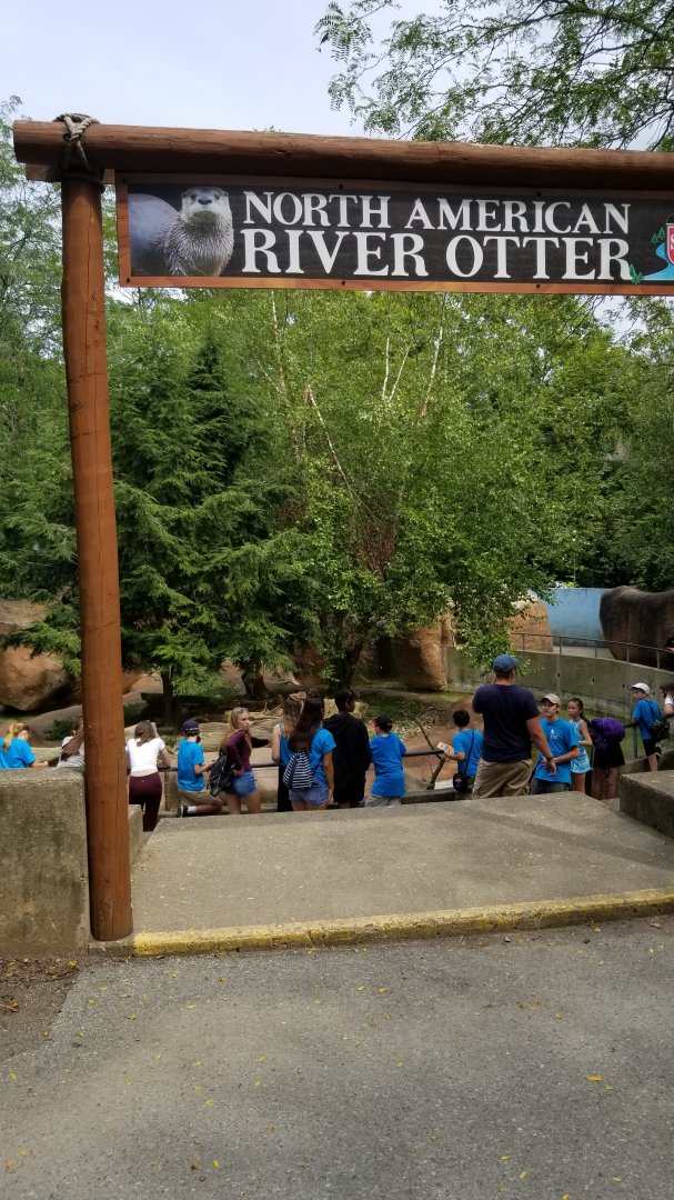 Lehigh Valley Zoo - entrance to river otters