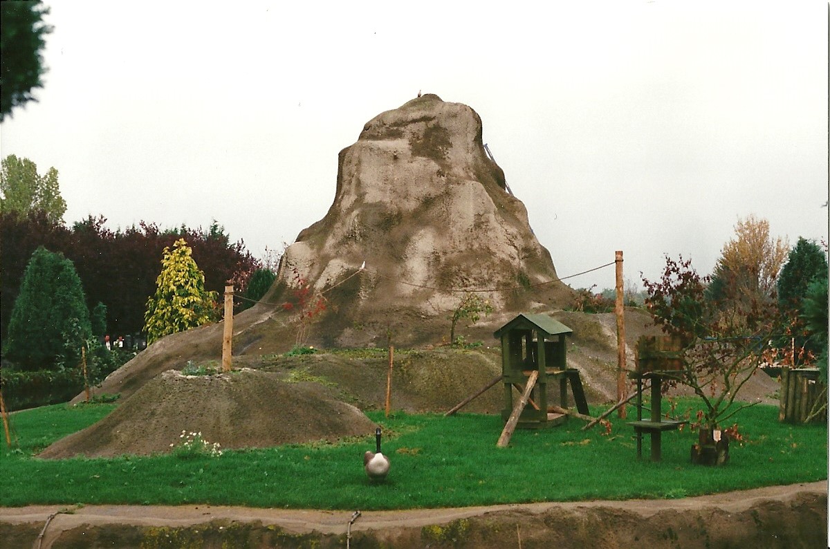 Lemur Island 23rd October 1999