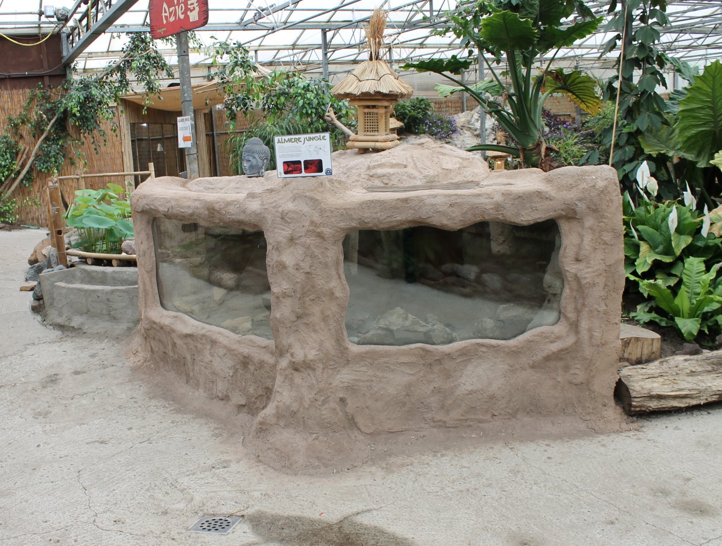 Leopard gecko enclosure under construction