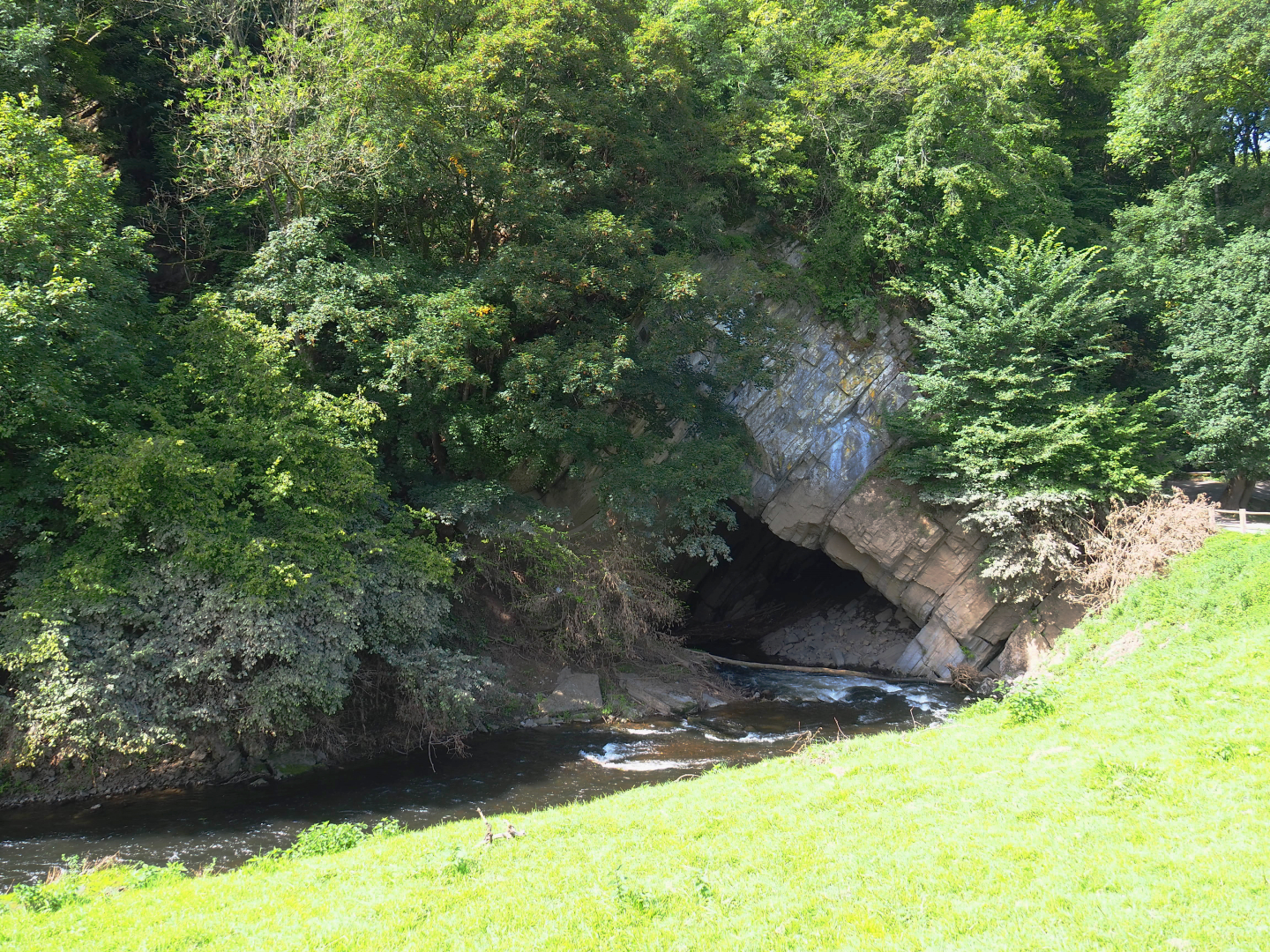 Lesse River entering the Chasm of Belvaux, 2021-08-15