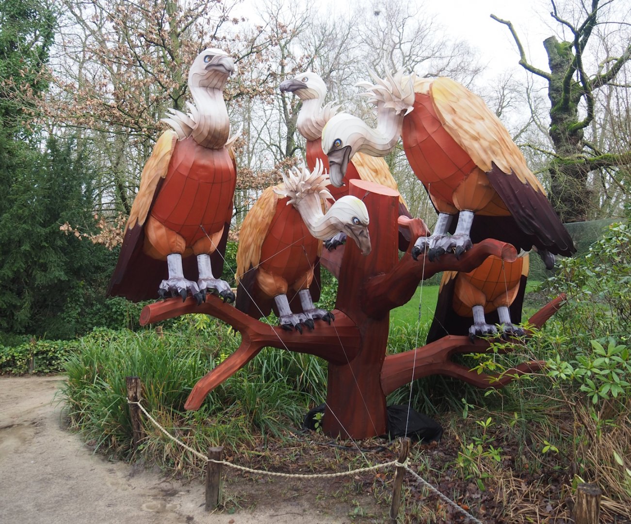 Lights Festival - Griffon vulture flock light sculpture, 2024-01-01