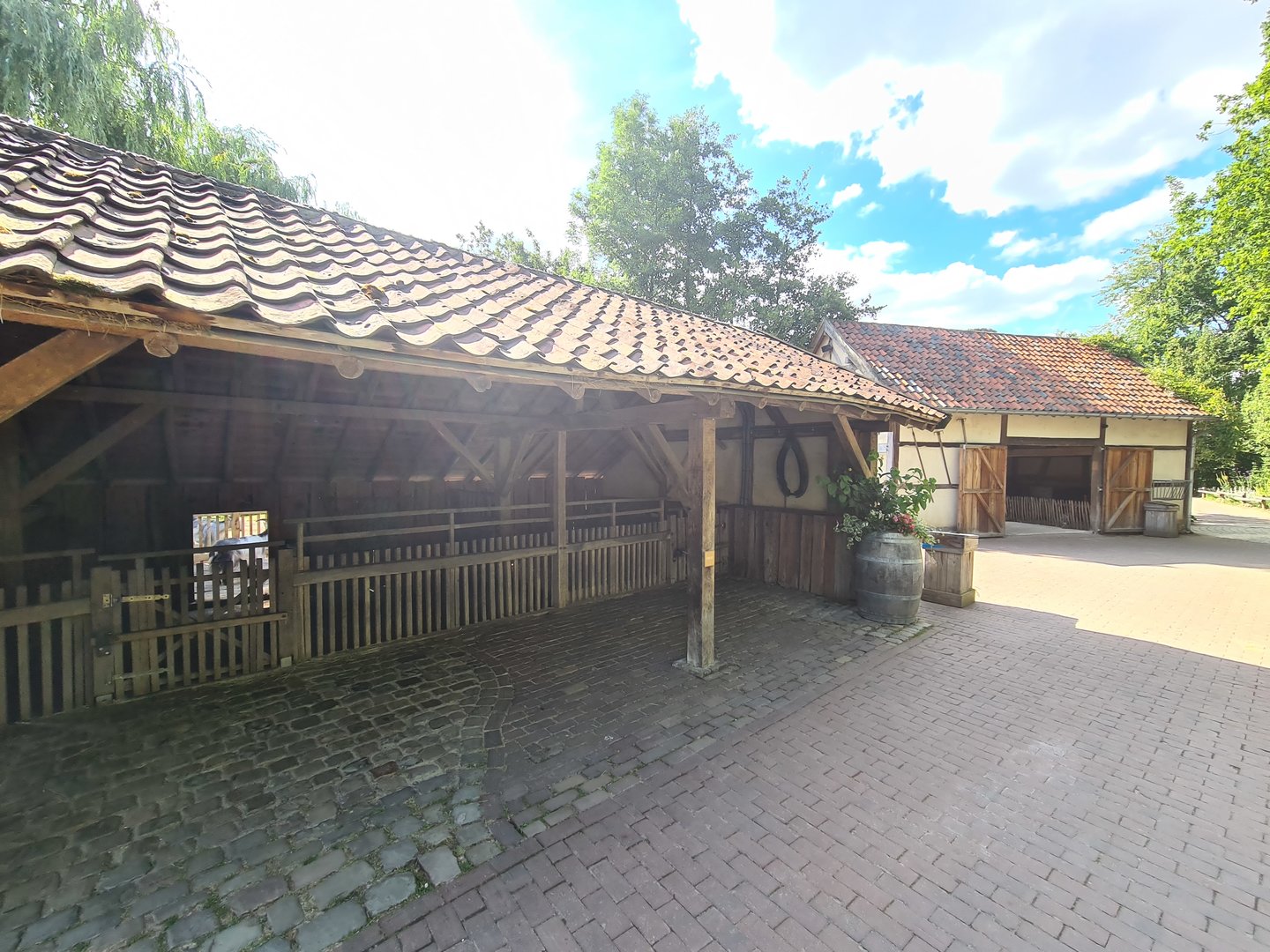 Limburg farm - Goat and Donkey building