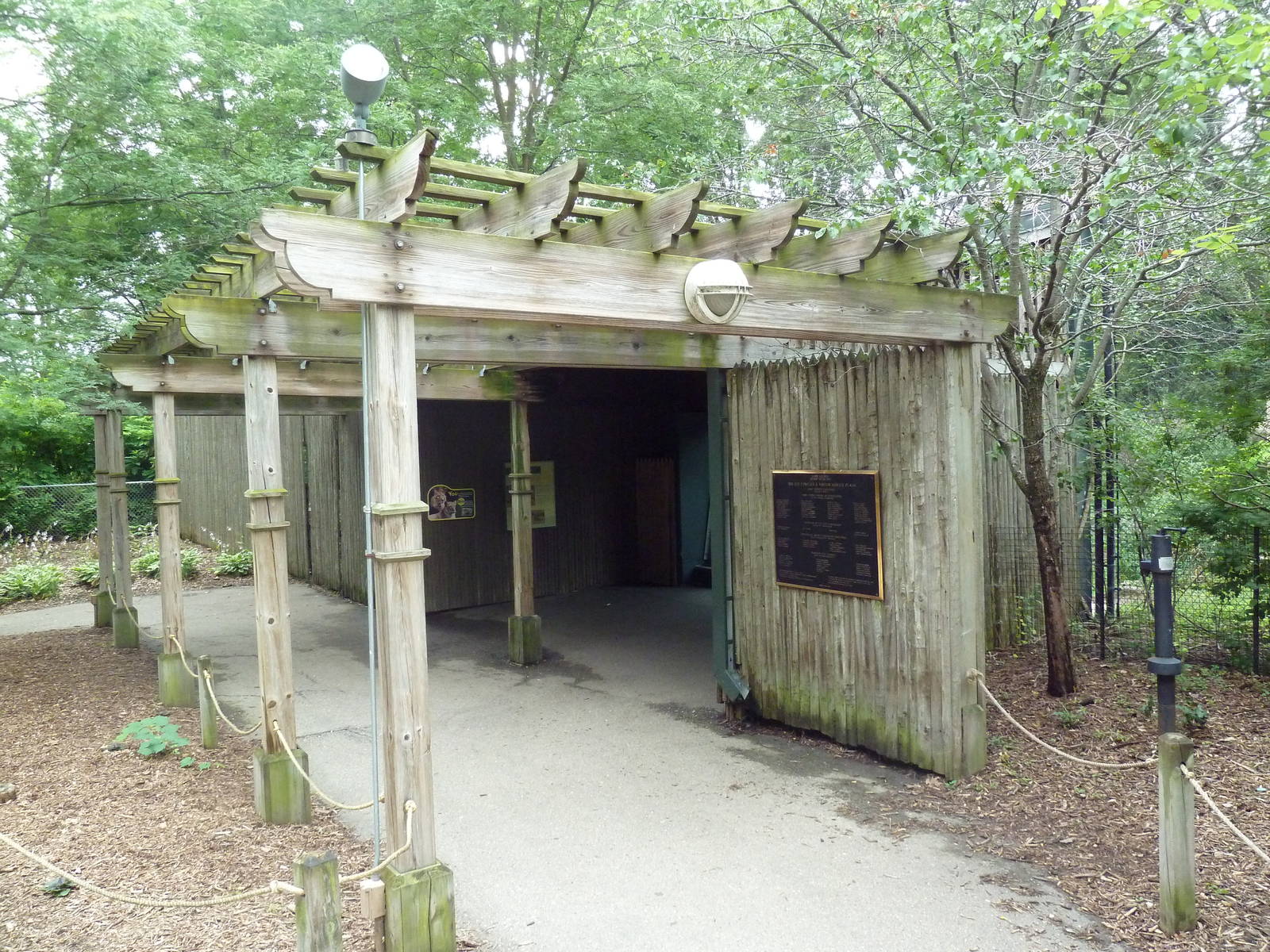 Lion Exhibit - Viewing Shelter
