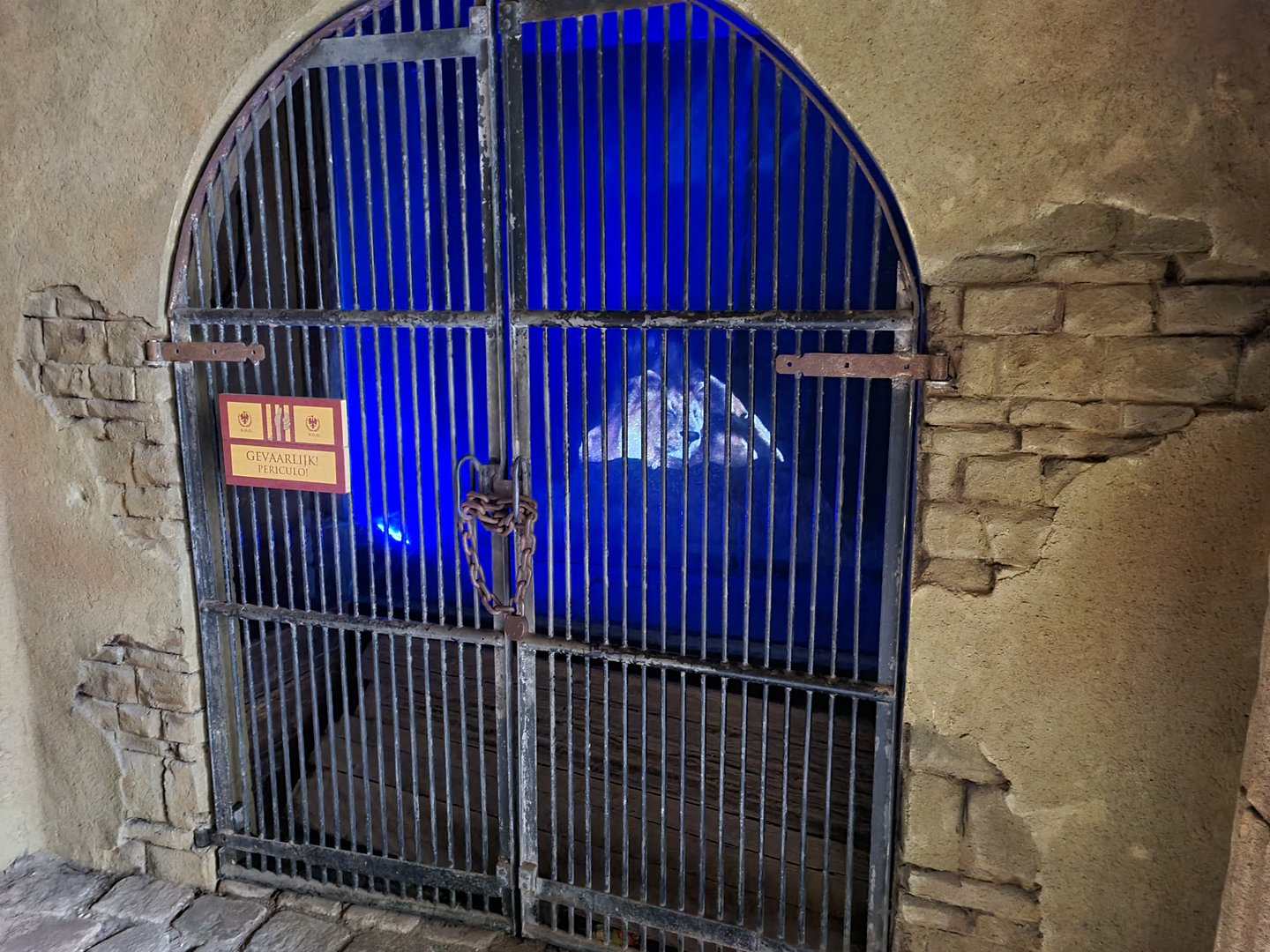 Lion hologram in Roman temple