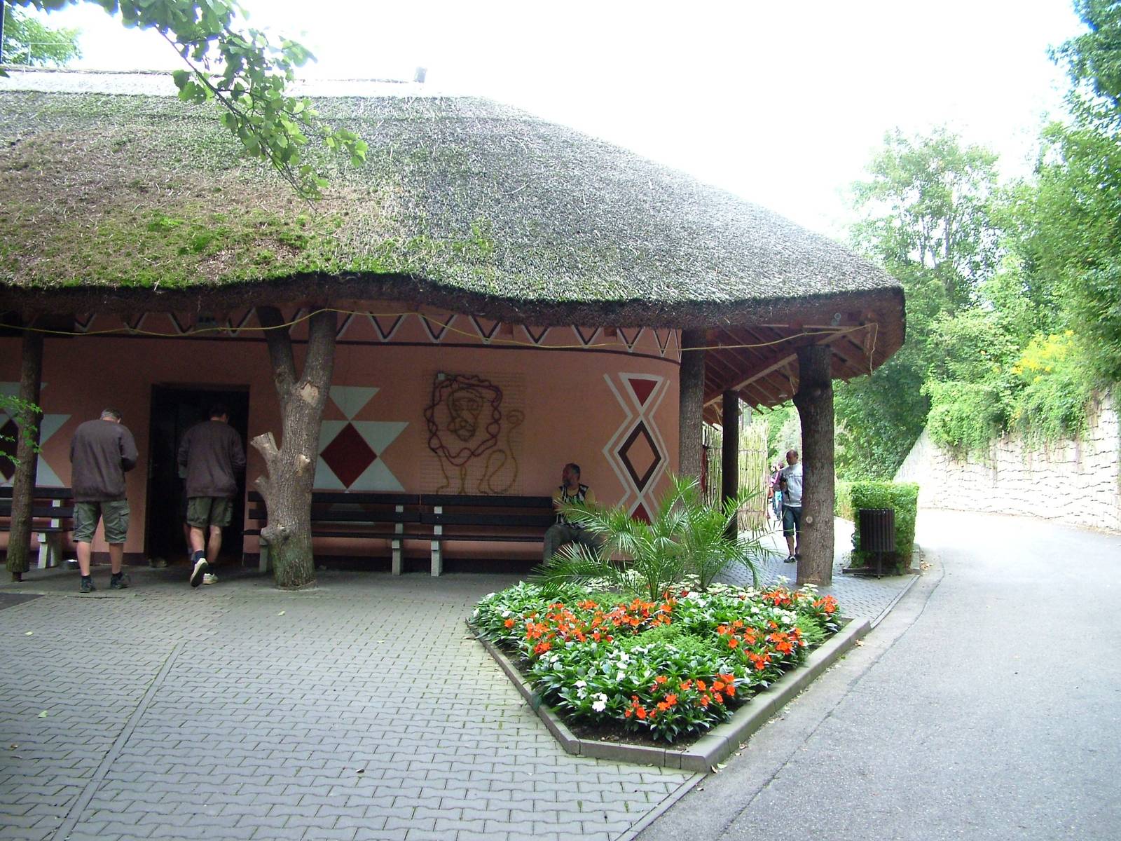 Lion House at Dvur Kralove, 27/08/12