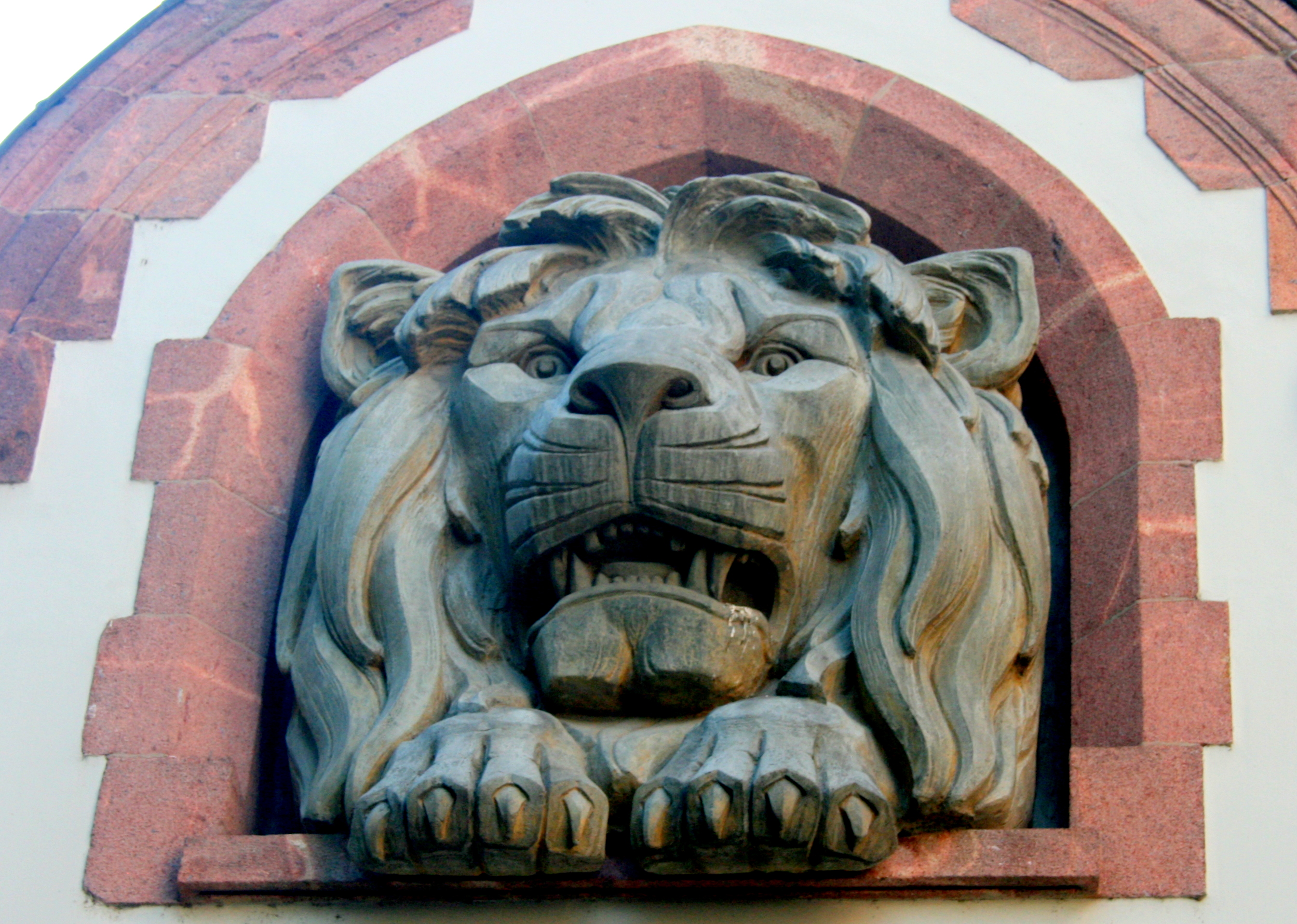 Lion Statue; Entrance to Leipzig Zoo; 2nd September 2011