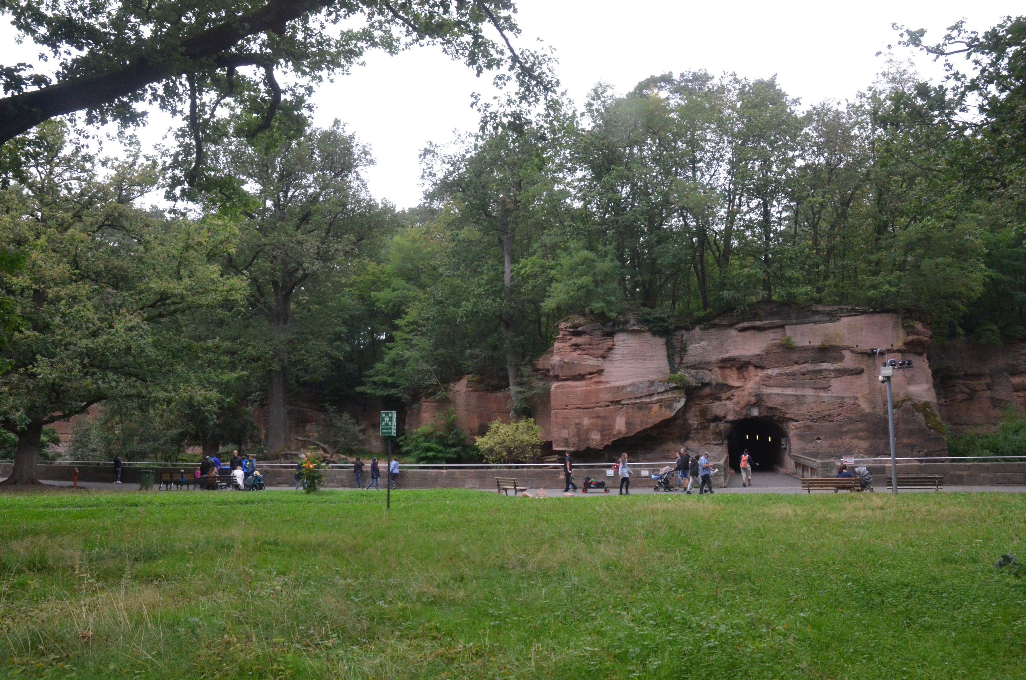 Lion/Tiger House Exterior at Nuremberg, 08/09/19