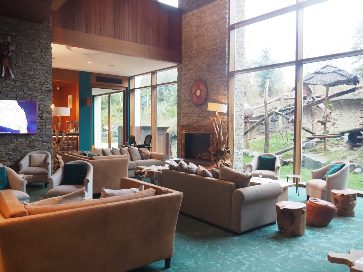 Lobby of The Paddling Bear Hotel, 2022-09-14