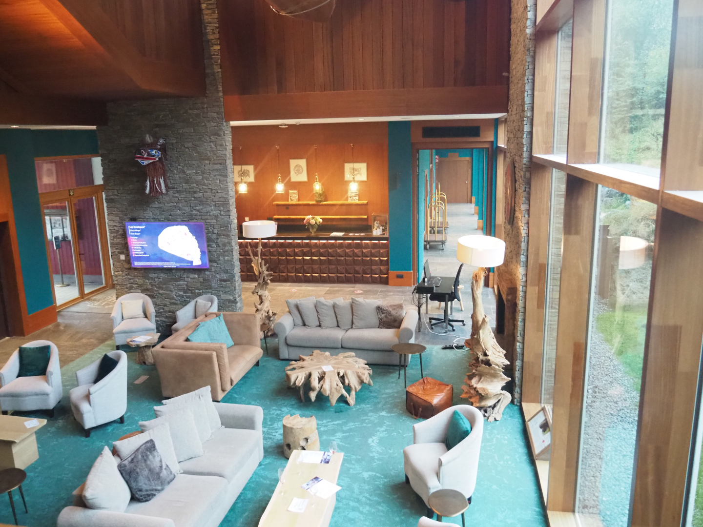 Lobby of The Paddling Bear Hotel, 2022-09-14