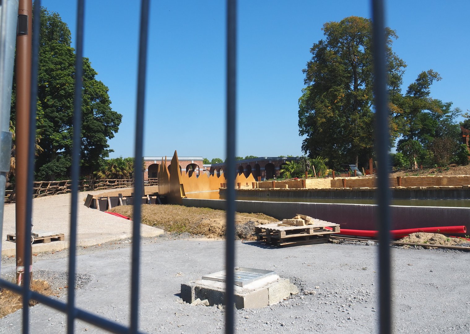 L'Oeuf du Monde/Egg of the World future new entrance area construction site, 2021-09-03
