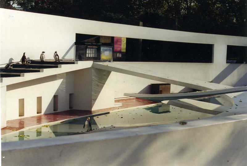 London 1999 - Penguin-pool