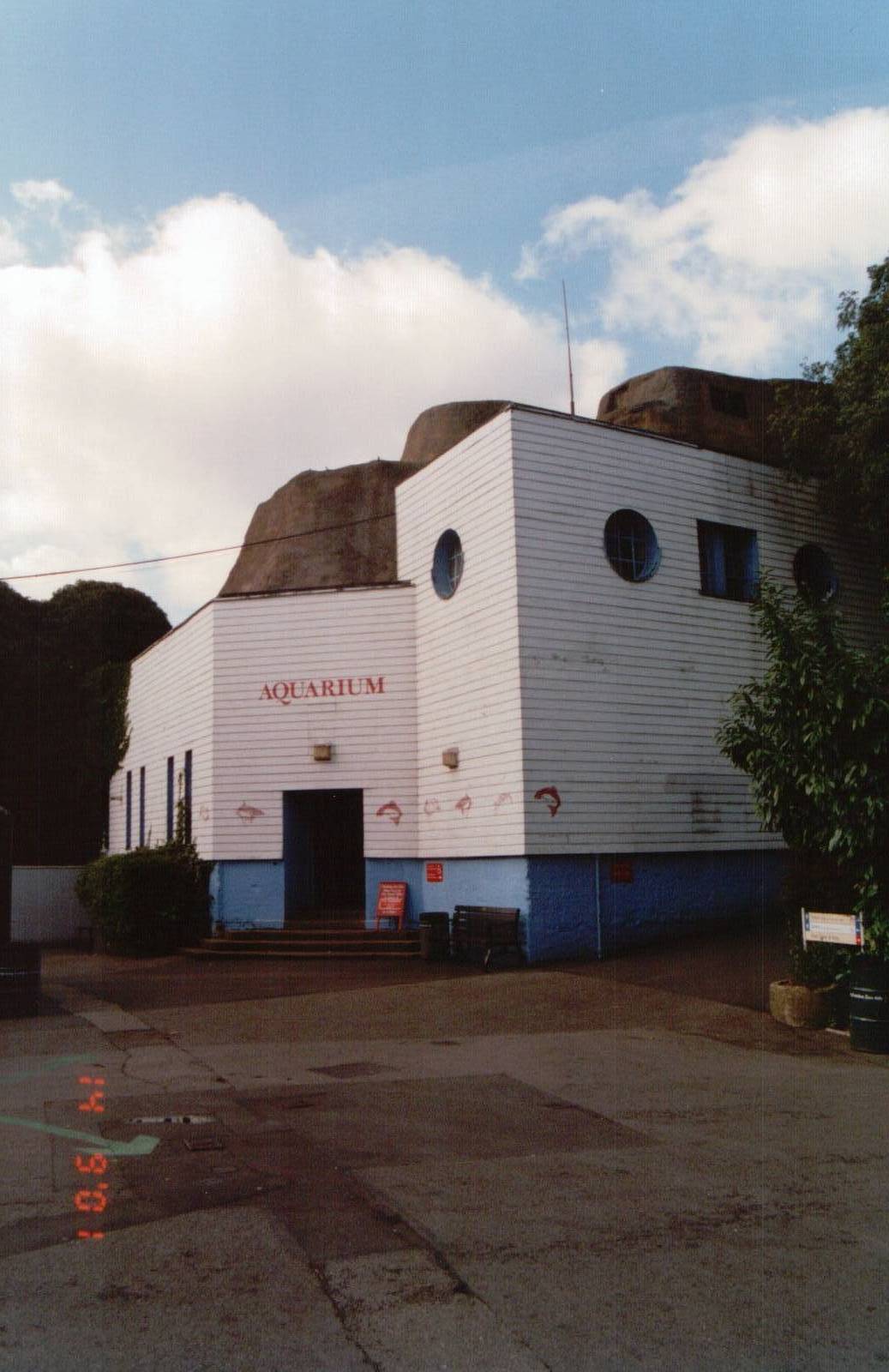 London Zoo 2001 - The Aquarium at the Mappin Terraces