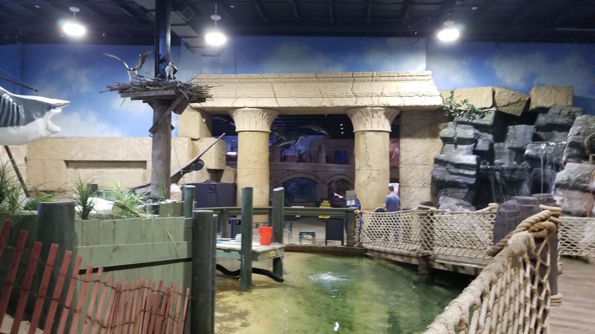 Long Island Aquarium - lagoon, with view of main Atlantis room entrance