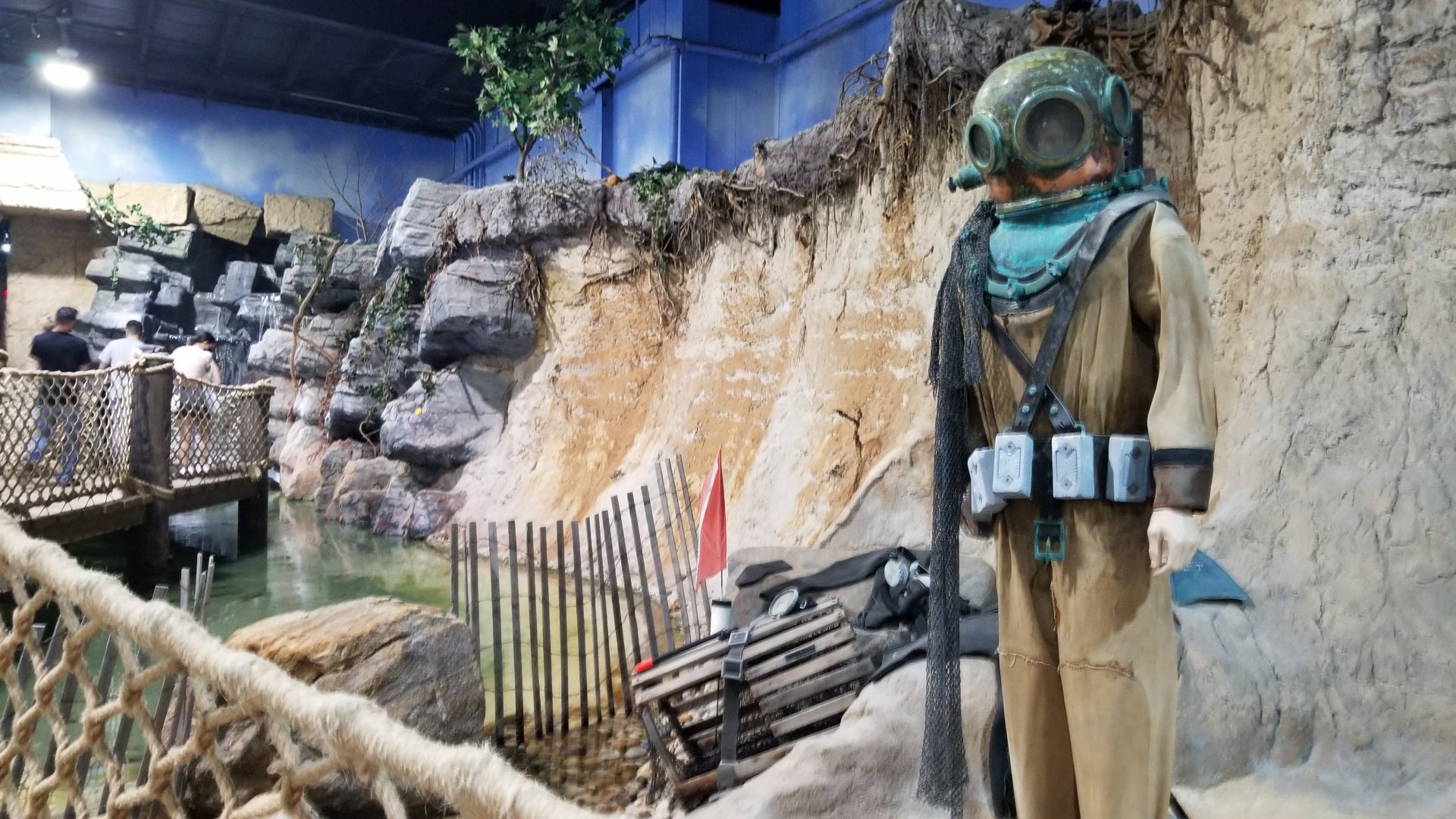 Long Island Aquarium - lagoon