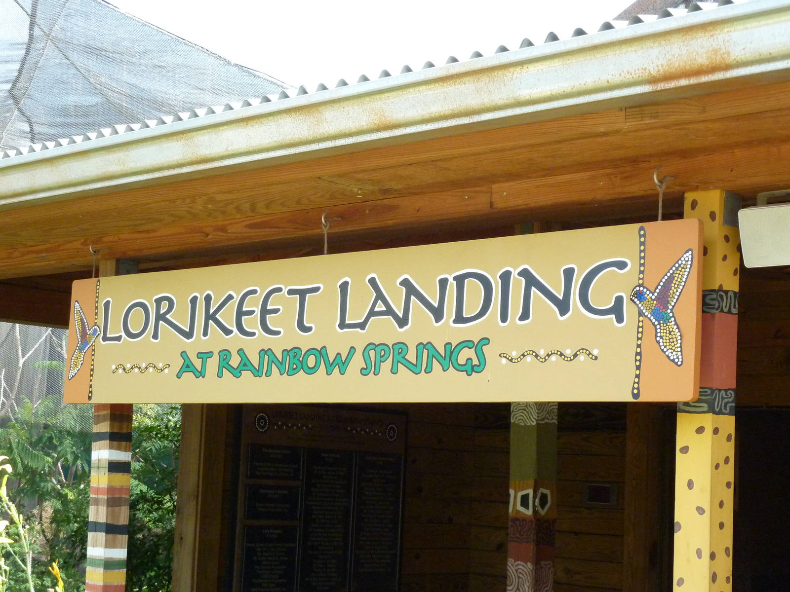 Lorikeet Landing - Sign