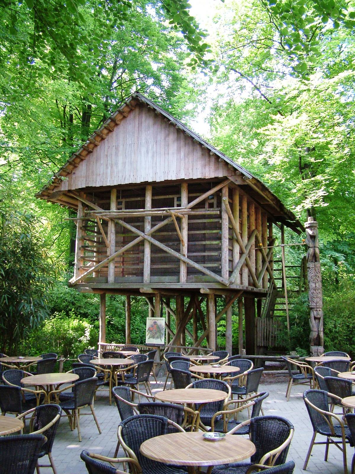 Lorikeet Roost at Apenheul, 30/05/12