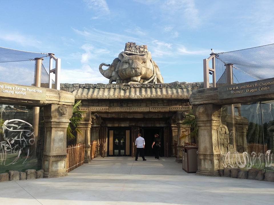 Lost Kingdom - entrance to indoor areas