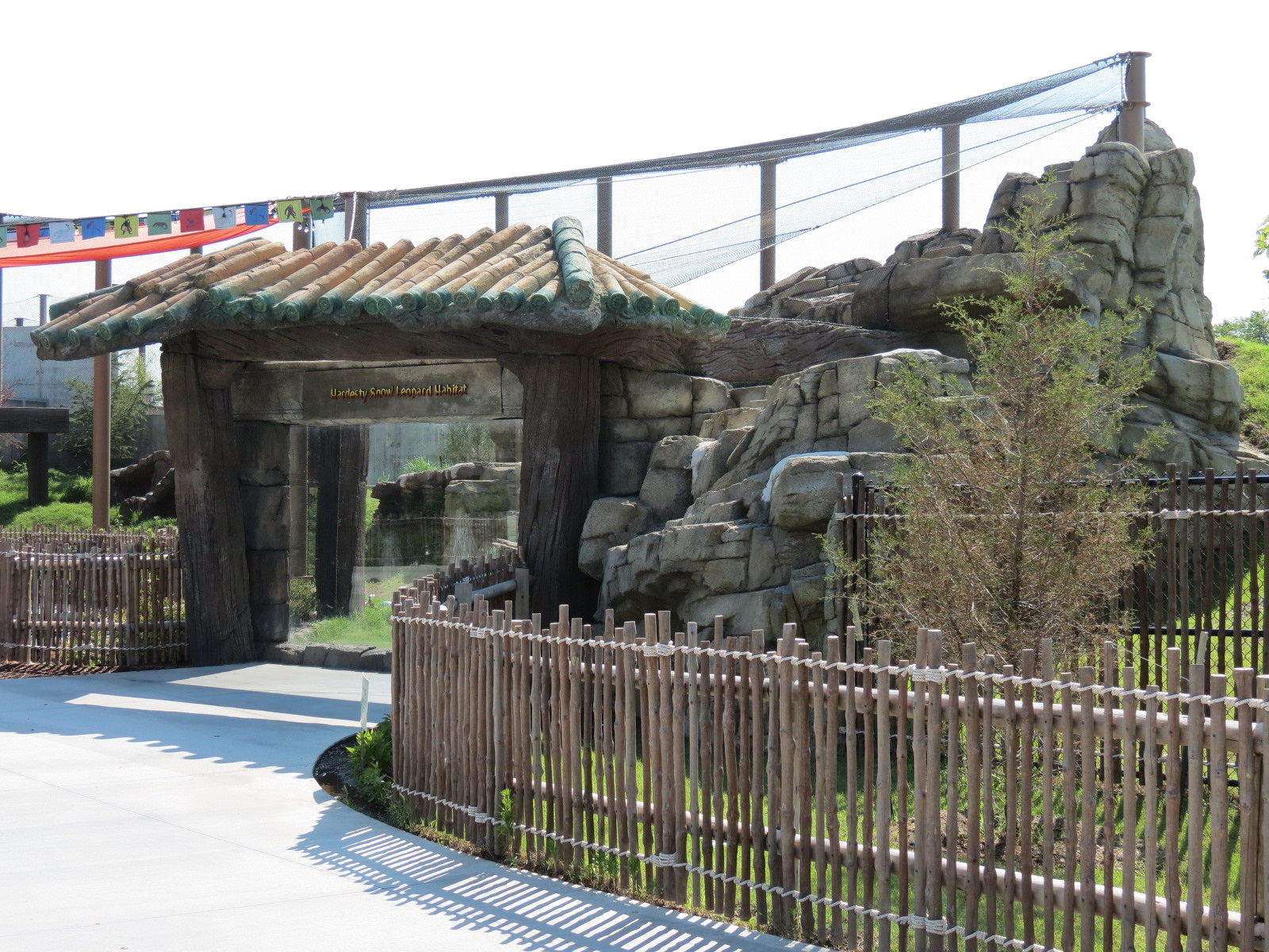 Lost Kingdom - Snow Leopard Exhibit