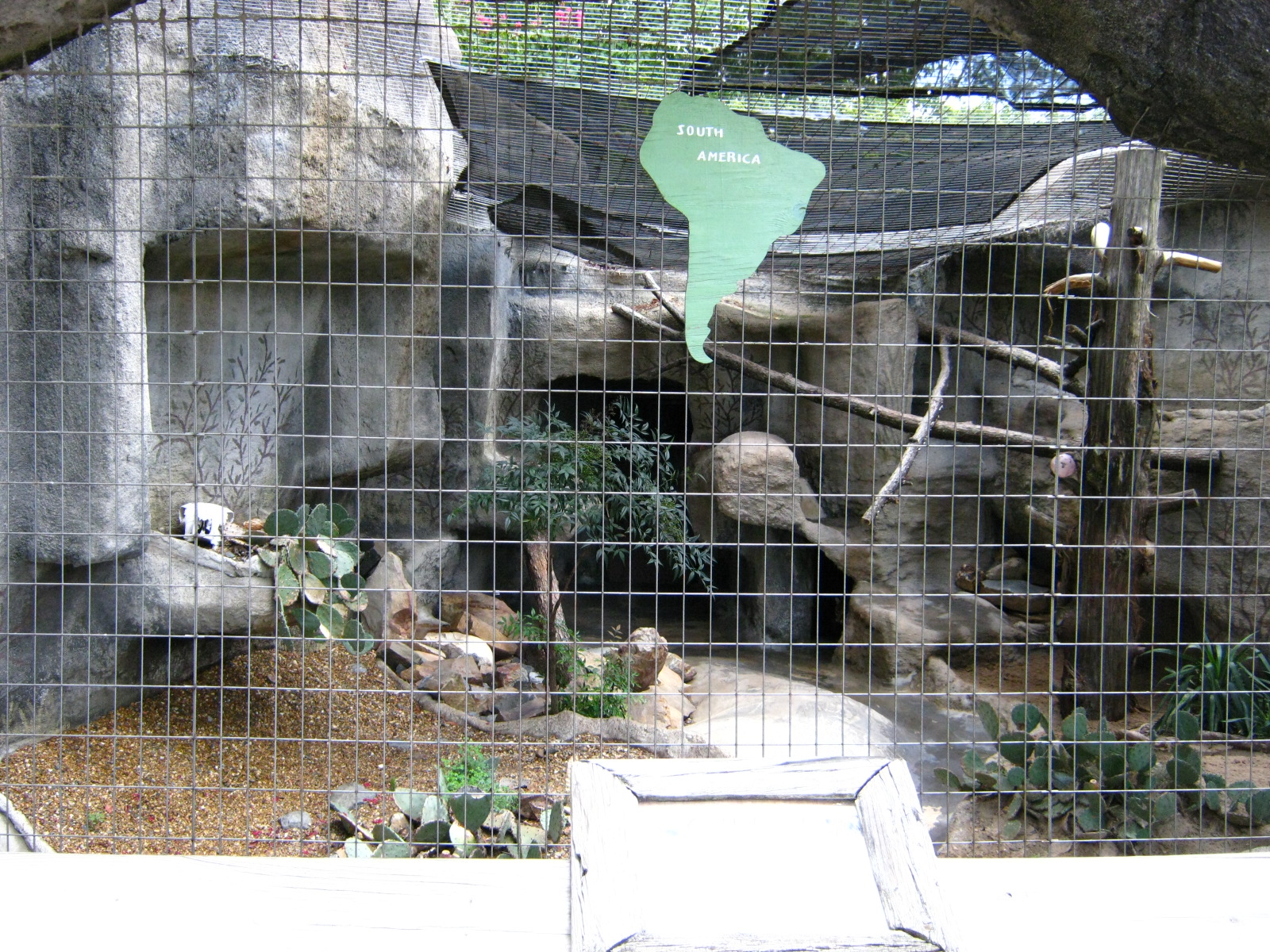 LRZ - Small Carnivores complex