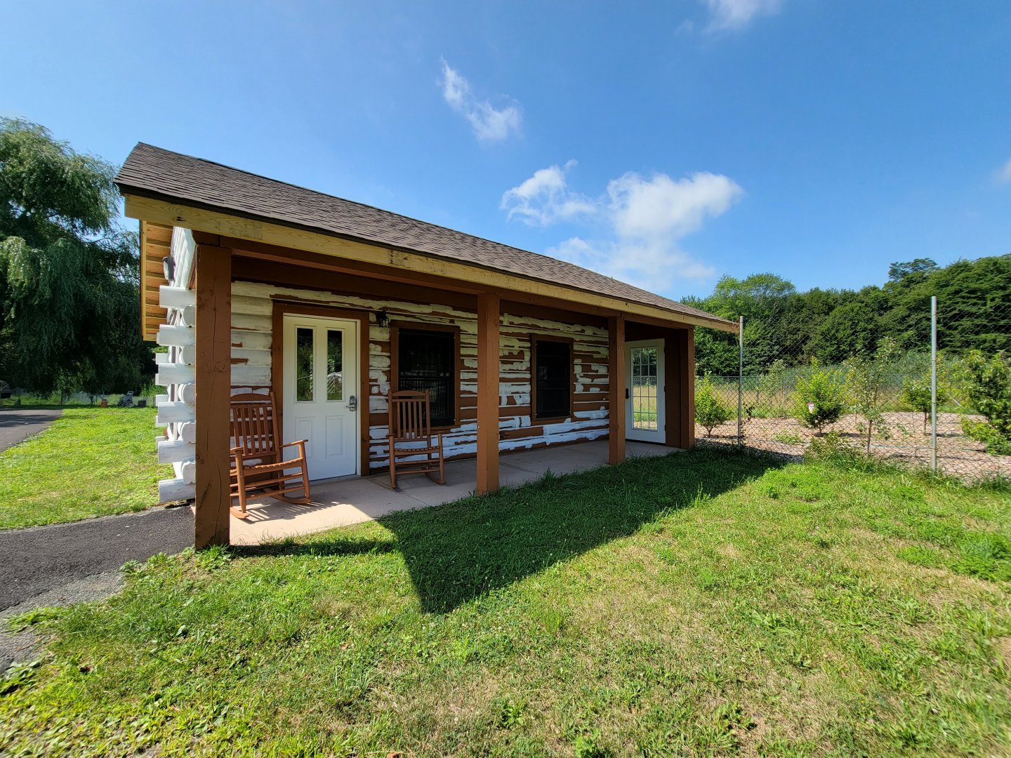 Lupa Zoo - The "quiet zone", which definitely is quiet, at least?