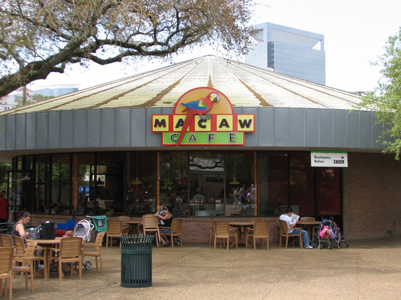 Macaw Cafe