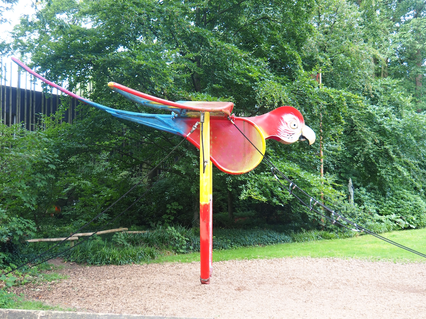 Macaw-themed playground equipment, 2023-08-17