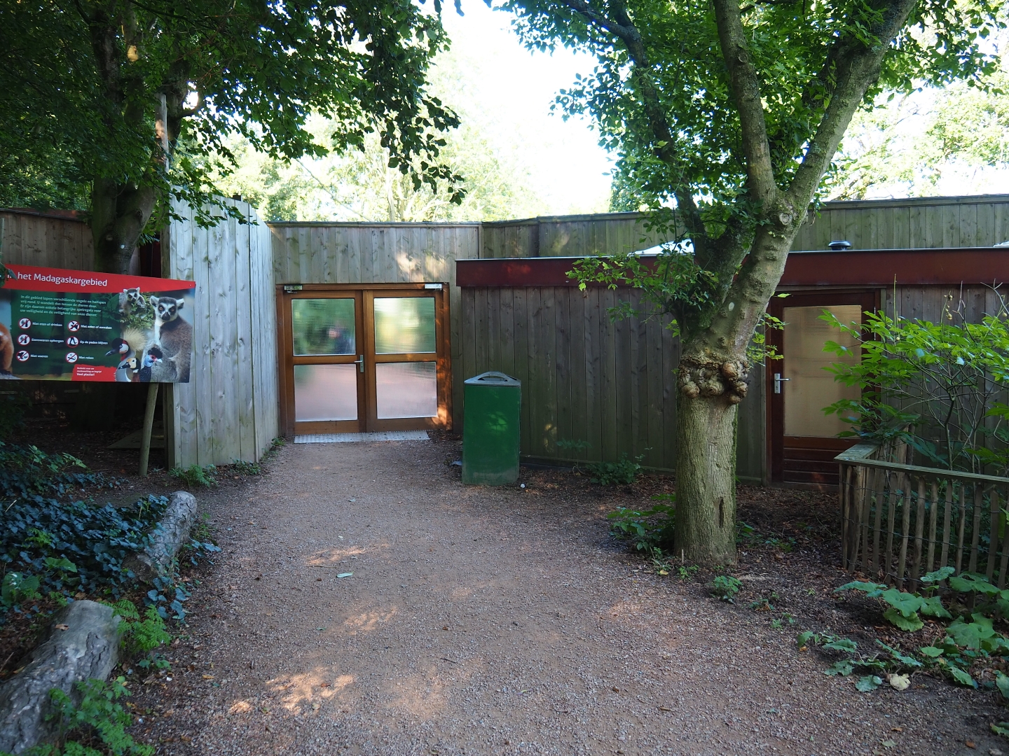 Madascar area exit and bird house (Sep 2nd, 2018)