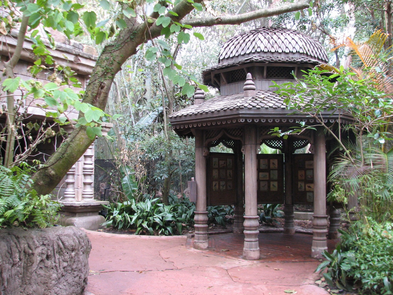 Maharajah Jungle Trek - Aviary