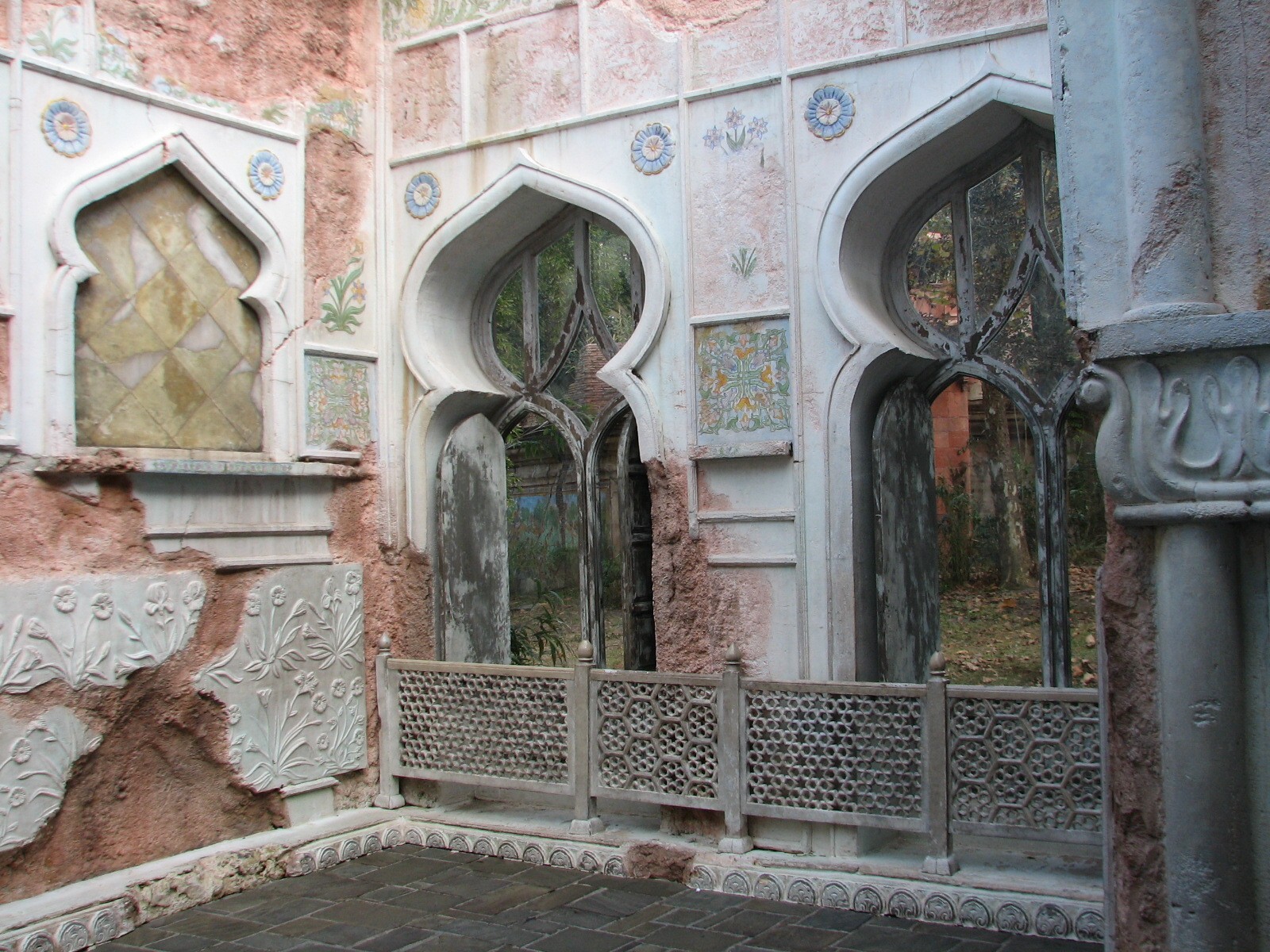 Maharajah Jungle Trek - Second Tiger Exhibit Viewing Area