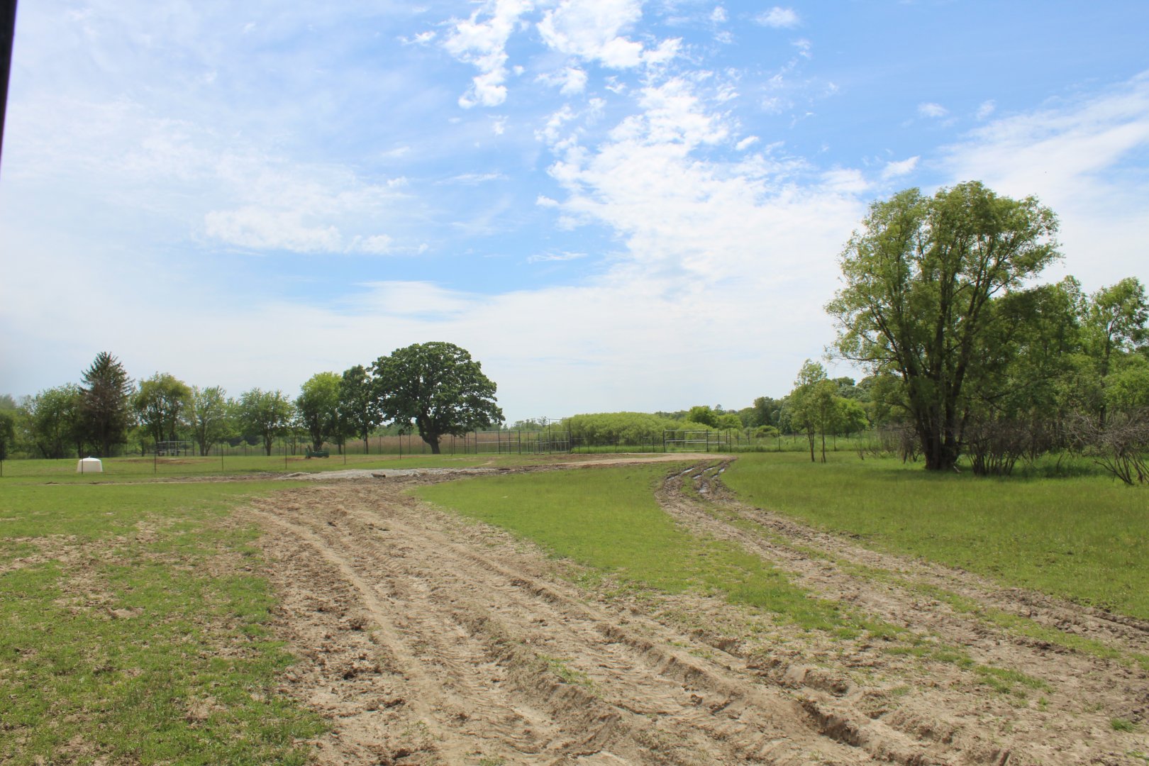 Main Drive-Through Yard