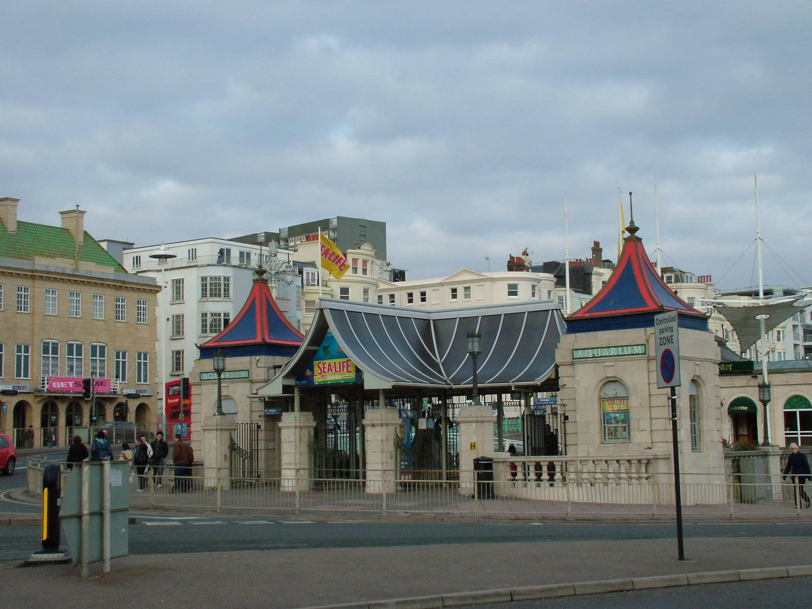 Main entrance at Brighton SeaLife Centre 13/03/10