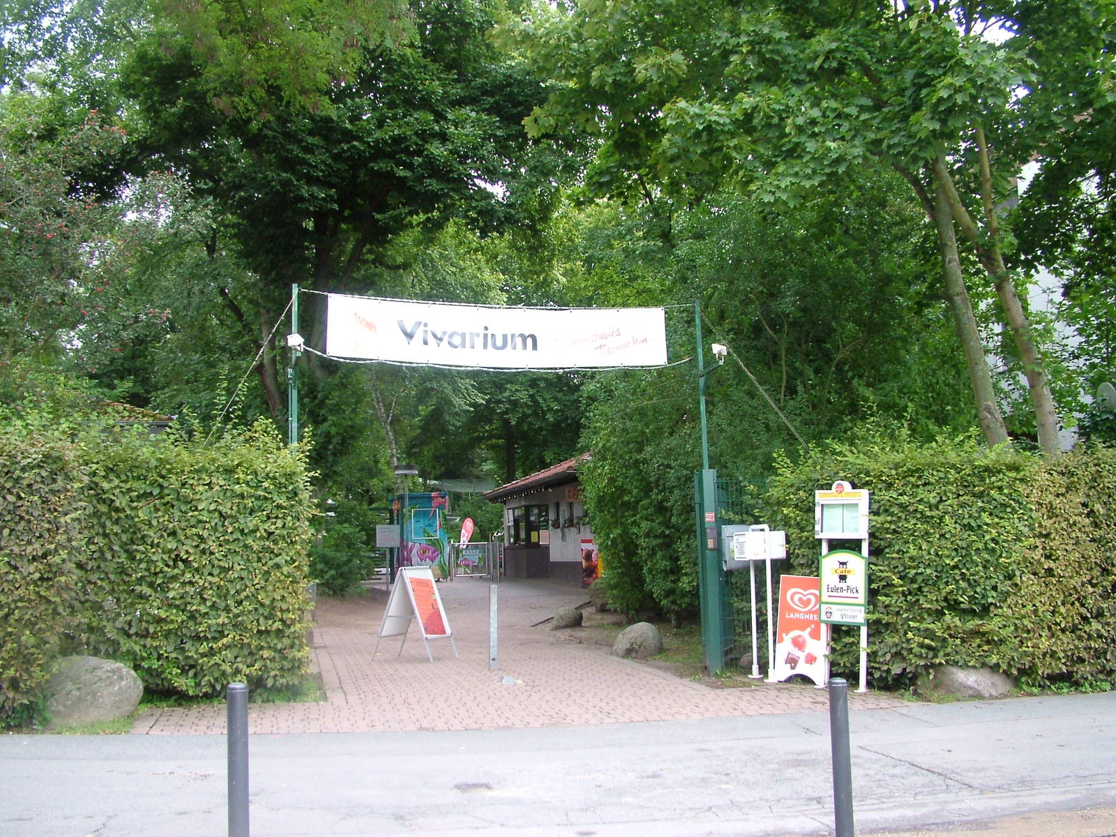 Main Entrance at Darmstadt, 30/08/10
