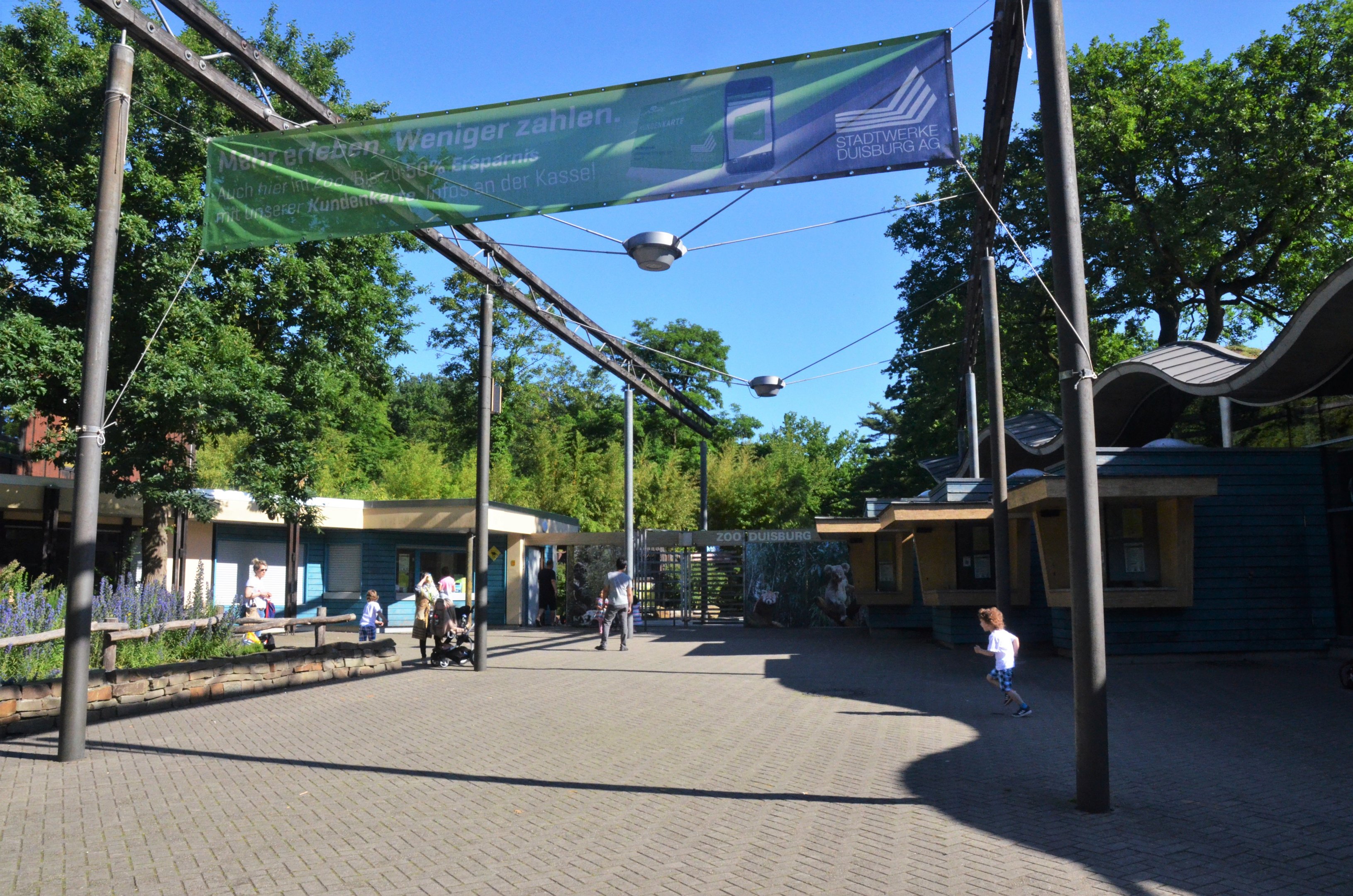 Main Entrance at Duisburg, 17/06/19