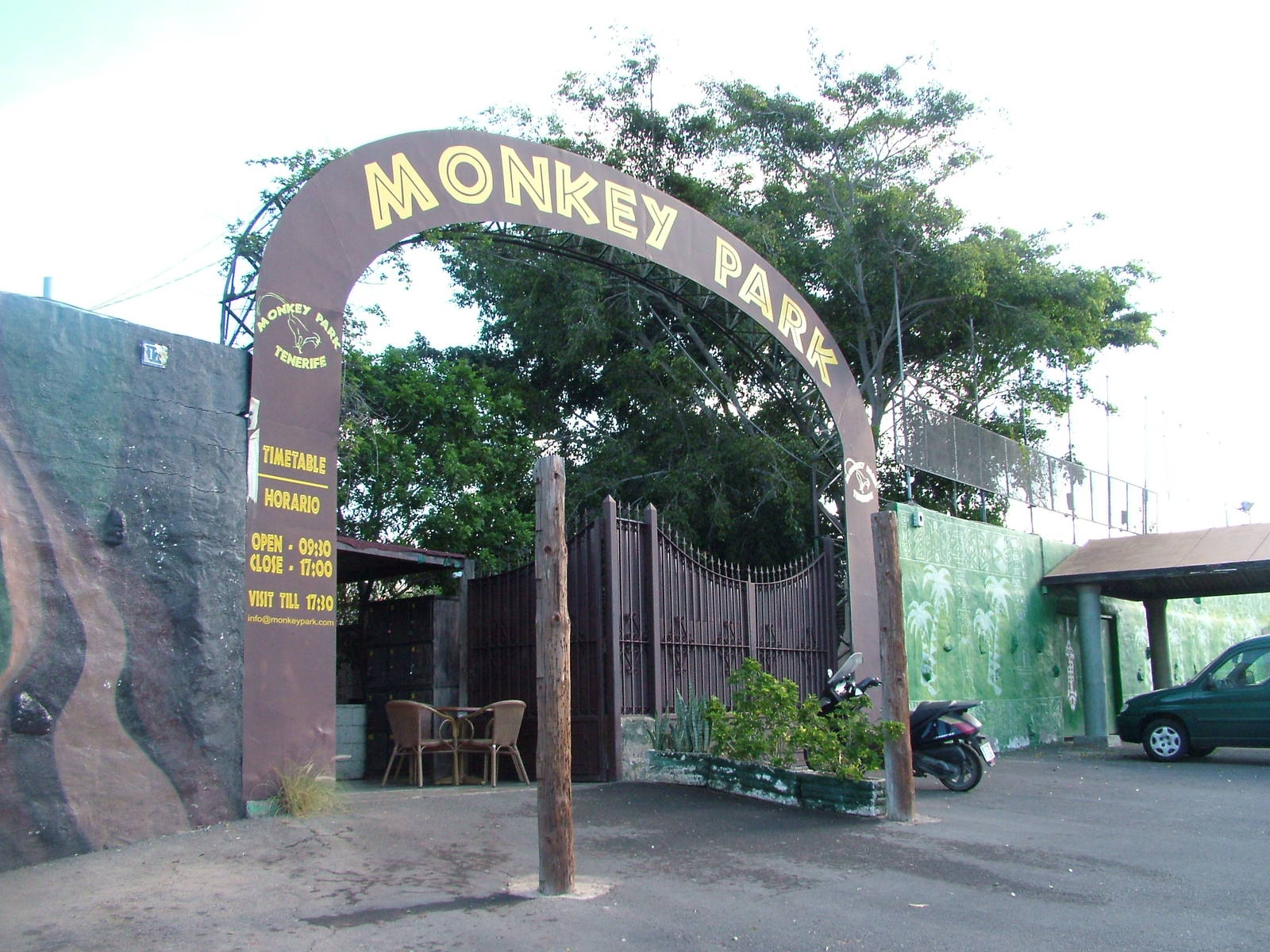 Main Entrance at Monkey Park, 09/11/10