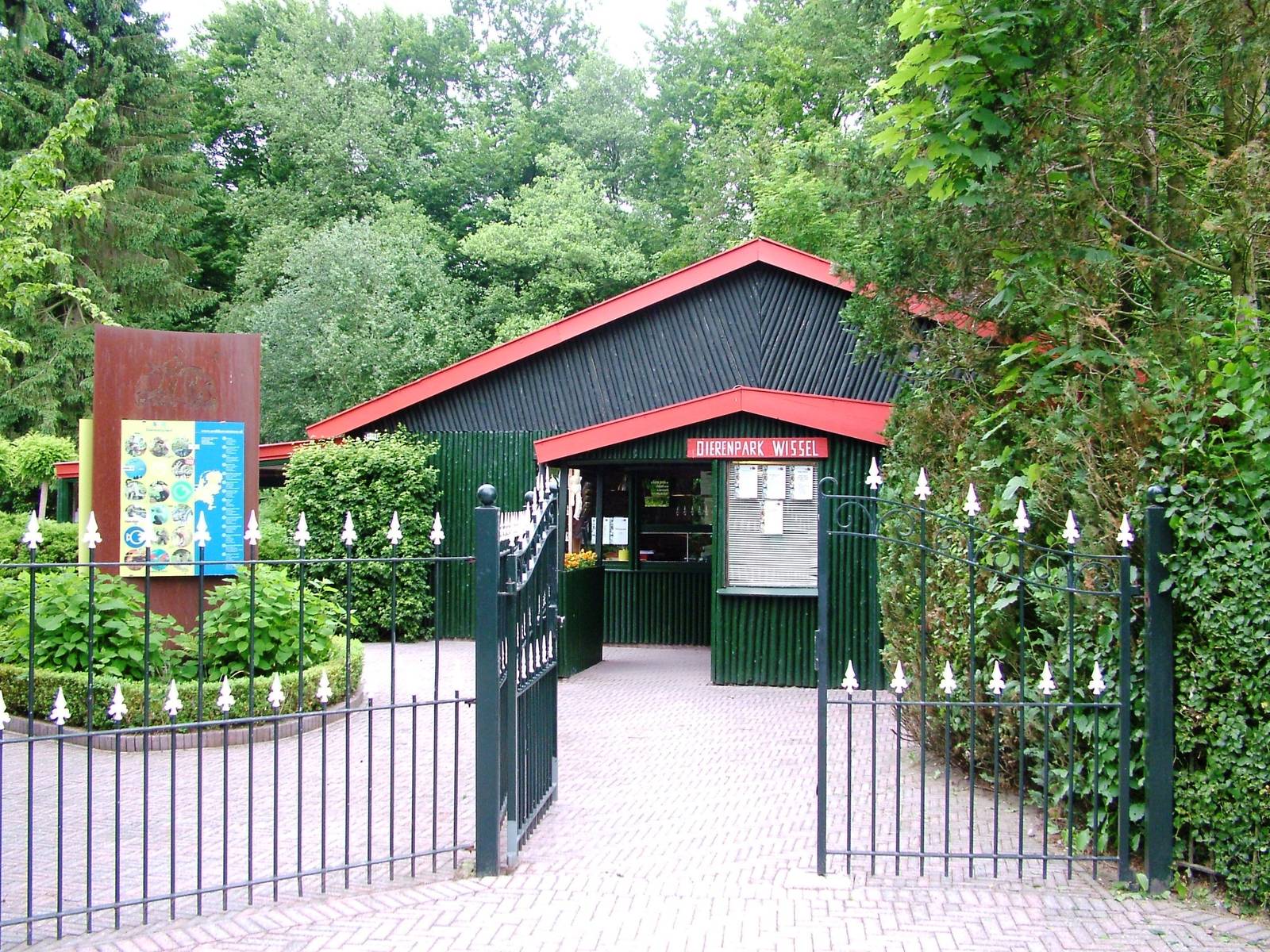 Main Entrance at Wissel Zoo, Epe, 01/06/12